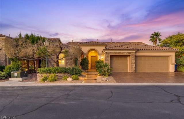 Photo of 892 Timber Walk Drive