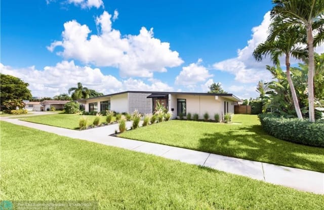 521 N Highland Dr - 521 North Highland Drive, Hollywood, FL 33021