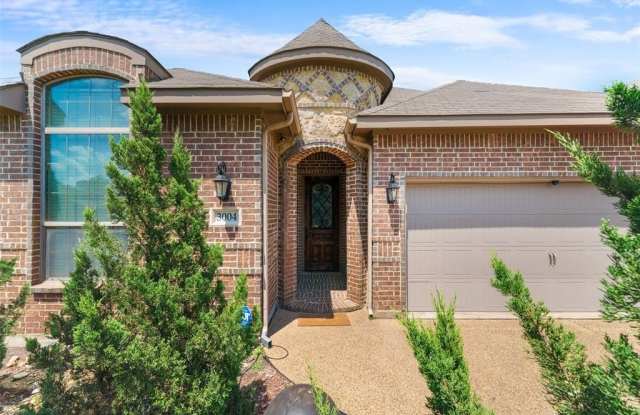 3004 Rocking Hills Trail