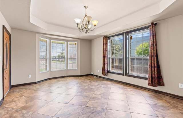 322 W Willingham Street