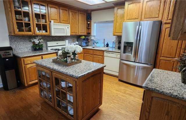 12056 Charlwood Street