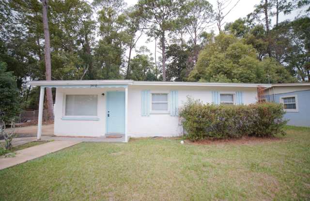 Cozy 3 bedroom 2 bath home