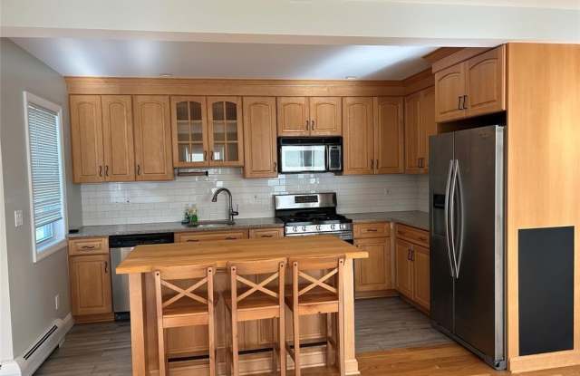 565 Rivervale Road 1S