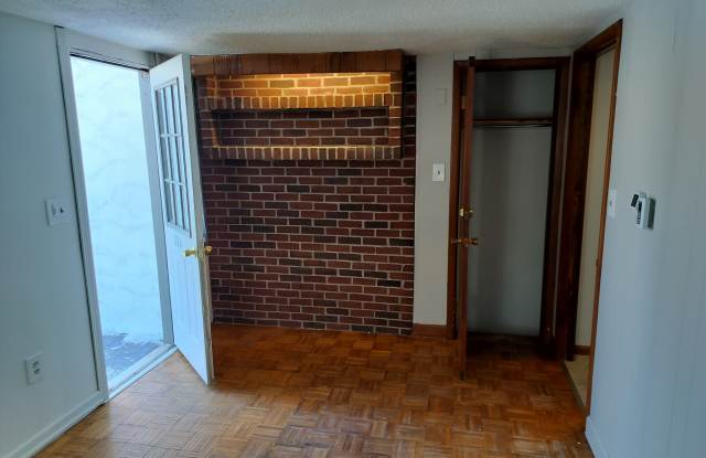 Photo of 326 South Center Street