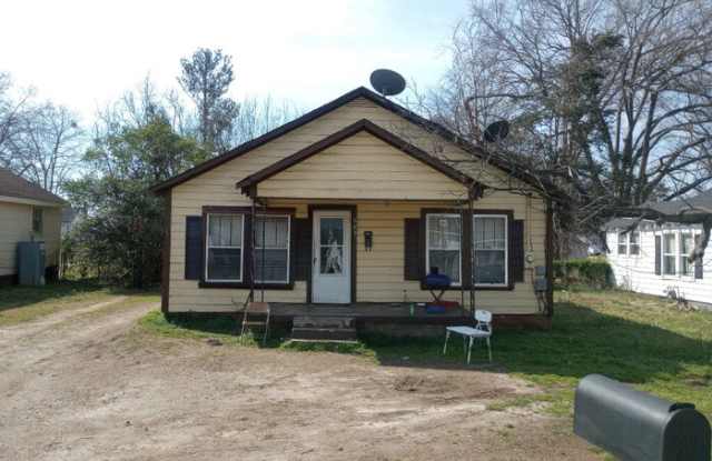 203 State Road S-30-213