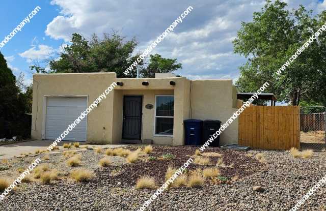 Photo of Nice 3 Bedroom, 2 Bathroom and 1,120 Sq Ft. Home Great Location in NE Heights.