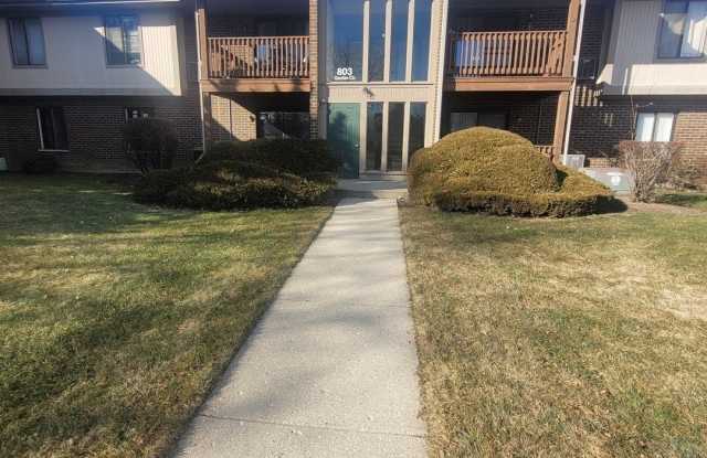 803 Garden Circle