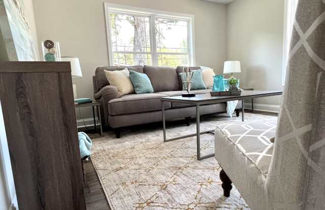 Photo of 634 Laundry Street