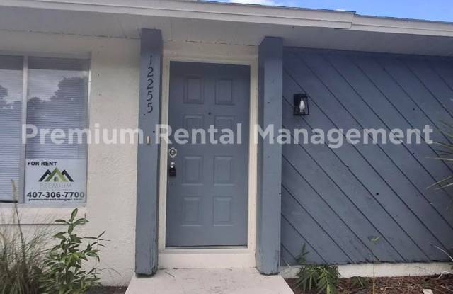 Exceptional Fully Remodeled 2-Bedroom, 2-Bath Duplex in University PlaceFenced Yard