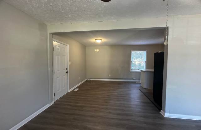 6337 Paddington Ct.~ Fayetteville, NC 28304 Arran Hills