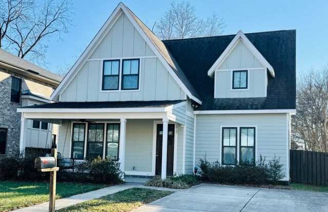 2813 8th Avenue Southwest