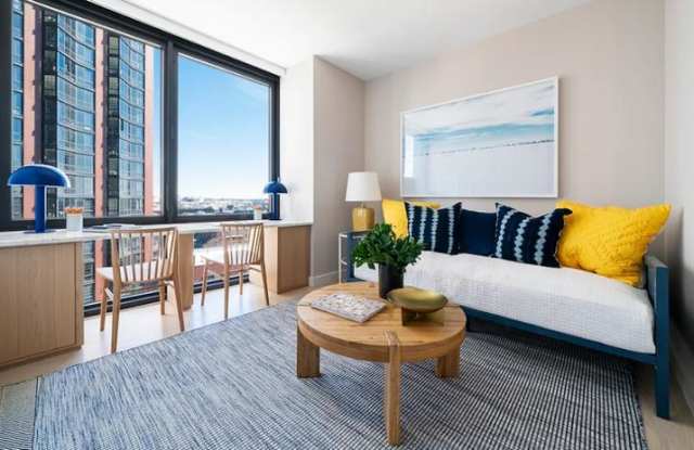 Photo of 233 Franklin Street