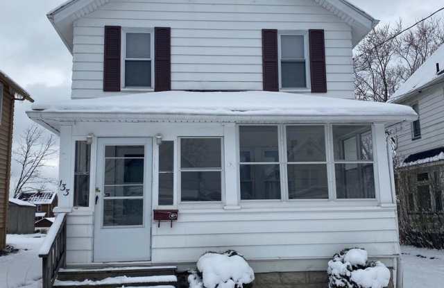 133 Smithsonian