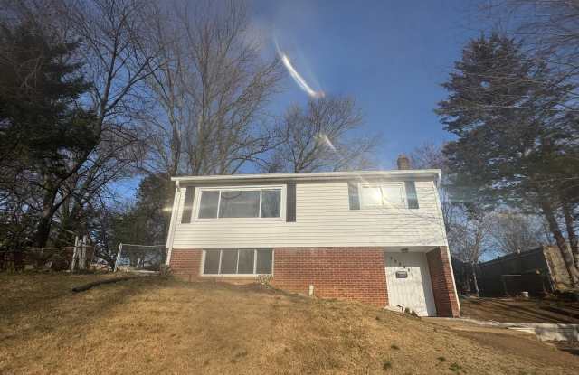 13426 GREENACRE Drive