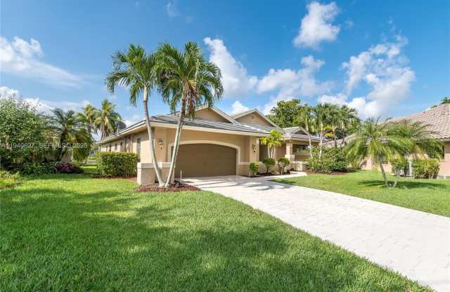 Photo of 1051 Woodfall Ct