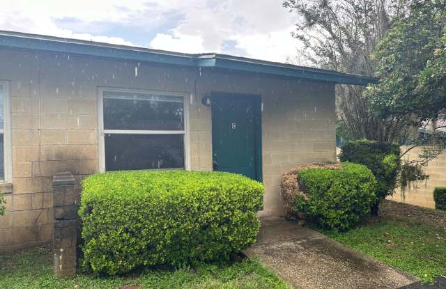 One bedroom close to TMH!!!