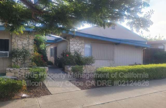 Photo of 900 Sobrato Drive