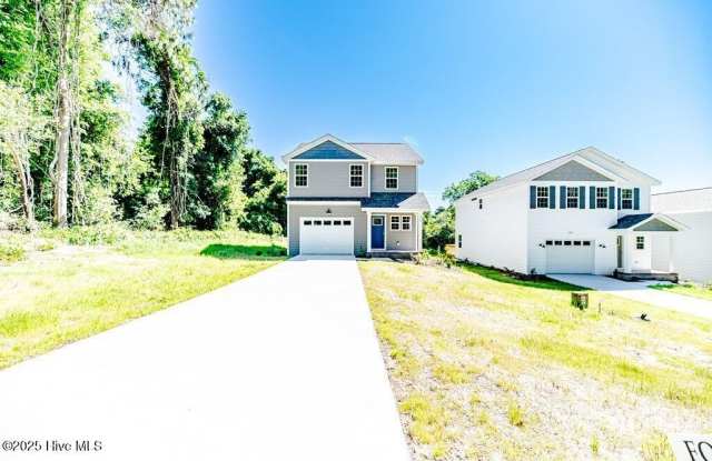 925 W Massachusetts Avenue