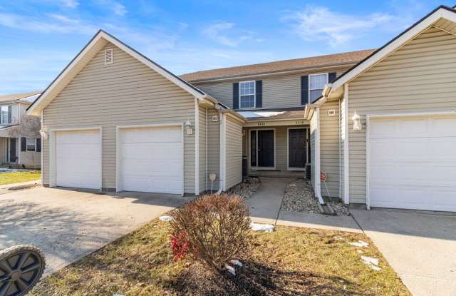 Spacious 3-Bed, 2.5-Bath Home – In-Unit Laundry, 2-Car Garage, and Pet Friendly