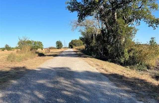 558 County Road 3020