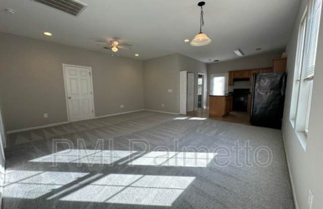 109 Fairview Park Dr