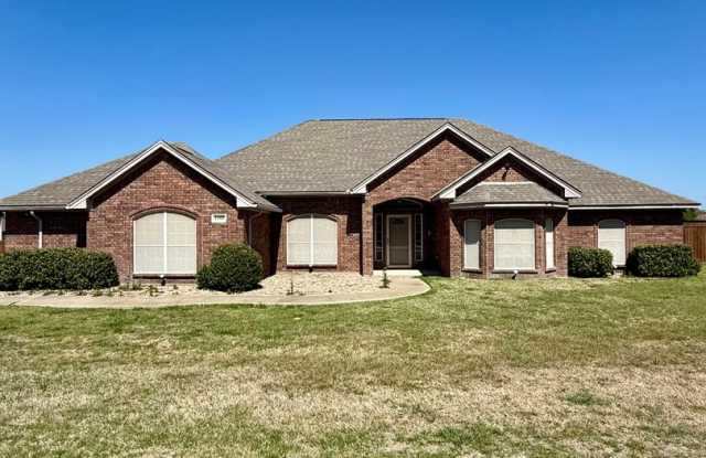 5 bedroom - Great OUTDOOR LIVING - ALEDO ISD
