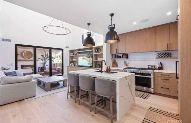 508 Goldenrod Avenue 1/2