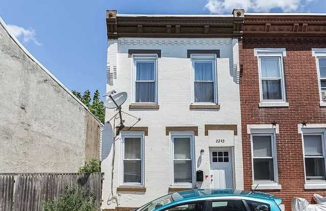 2245 Greenwich Street