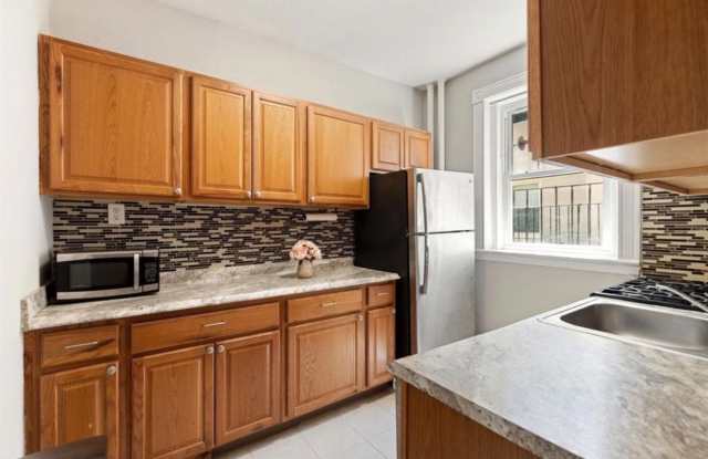 78 Glenville Ave # 3654