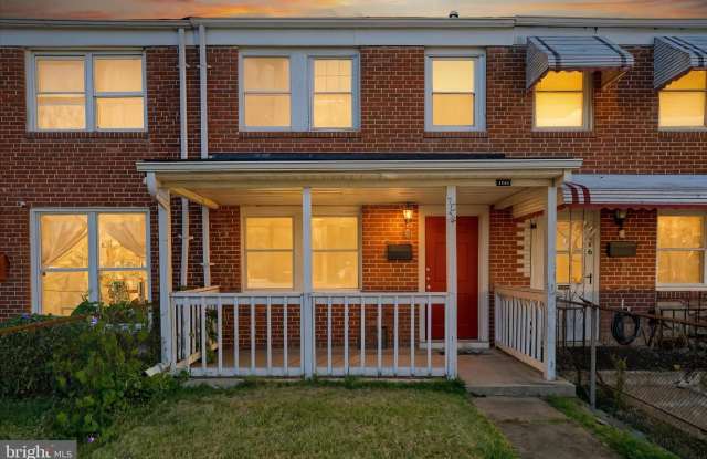 Photo of 7834 ST CLAIRE Lane