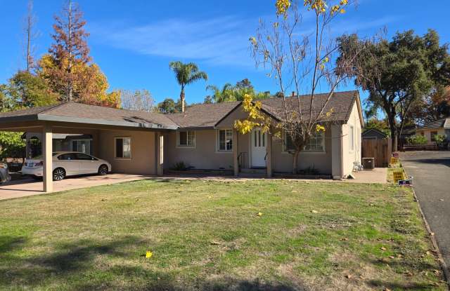 3140 Garfield Ave - Carmichael 95608