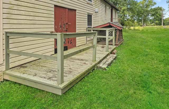 11010 YORK Road unit: Rear