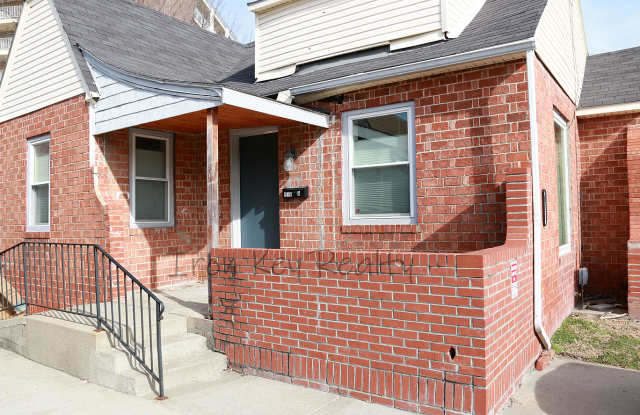 516 A West Walnut Street