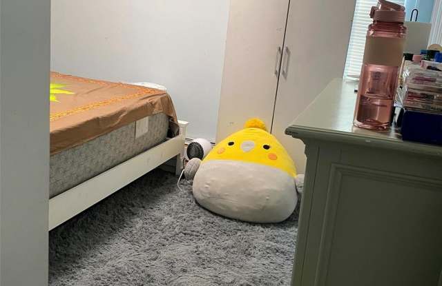 Photo of 107-02 Pinegrove Street unit: 2Nd Floor