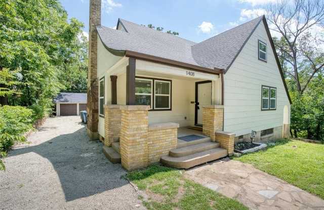 Photo of 1408 W Main Street