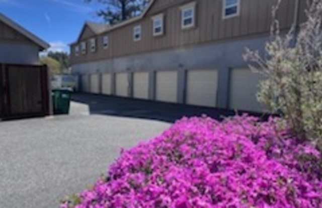 Photo of 500 Granite Hill Court #3 - 1