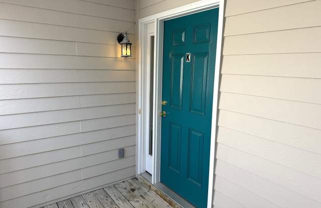 902 Litchfield Way unit: K