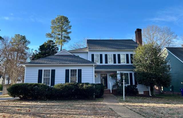 Photo of Charming West End Colonial – Godwin HS District! 4 BR | 3.5 BA | Prime Location Near Short Pump