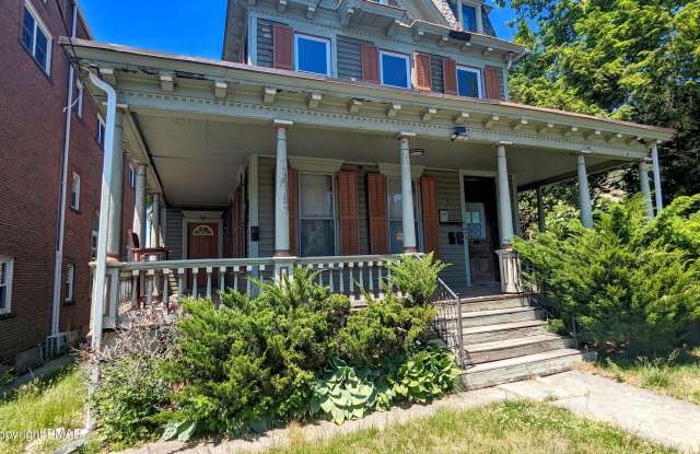 256 Washington Street