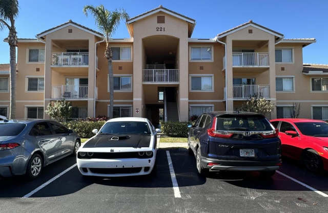 221 SW Palm Drive