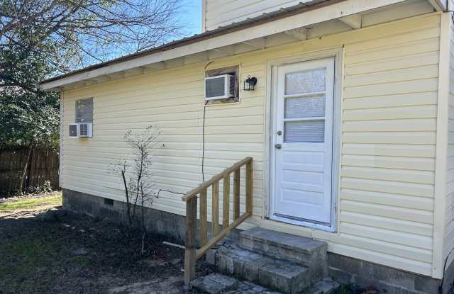451 Eufaula Street - B