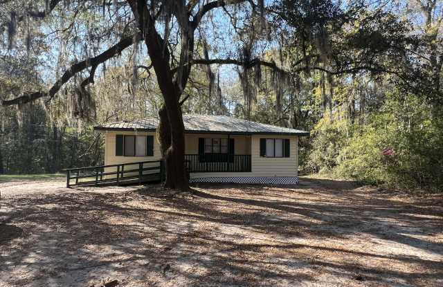 147 Shanklin Road - 147 Shanklin Road, Beaufort, SC 29906