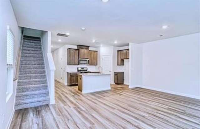 206 Telford Drive - 1