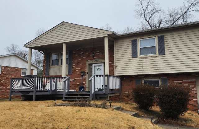 14820 DARBYDALE Avenue unit: B