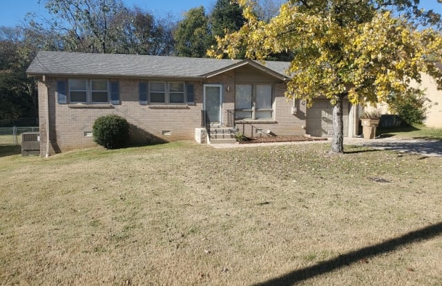 341 Janette Ave - 341 Janette Avenue, Goodlettsville, TN 37072