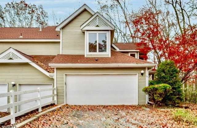 Photo of 15 Stone House Ct