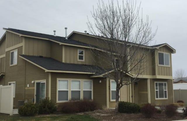 11026 W Garverdale Ln - 11026 West Garverdale Lane, Boise, ID 83713