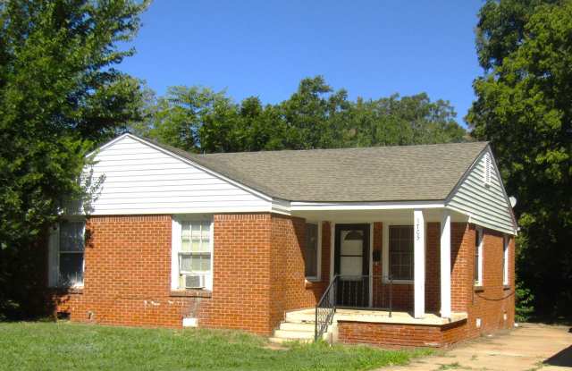 Photo of Available and Showing Now! 18-Month Lease Option!! ***SPECIAL 50% OFF 1ST FULL MONTH'S RENT *** Charming 2-Bedroom Home: Prime Location Near Highway Access  Shopping!