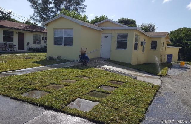 182 SW 5 street - 182 SW 5th St, Deerfield Beach, FL 33441