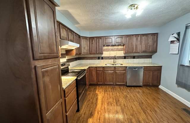 3102 South Rebecca Street